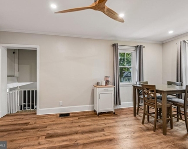 105 Dinsmore Avenue - Photo Thumbnail 9
