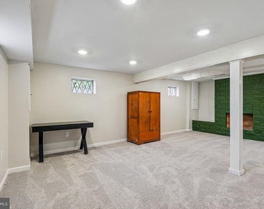 105 Dinsmore Avenue - Photo Thumbnail 29