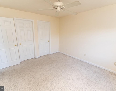 3500 Sanibel Circle - Photo Thumbnail 24
