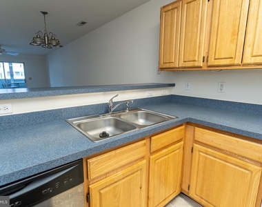 3500 Sanibel Circle - Photo Thumbnail 22