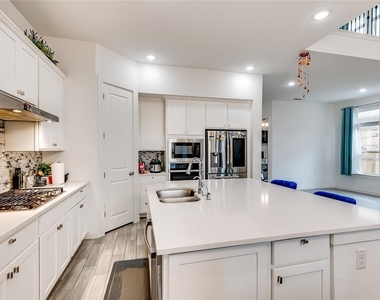 833 Whitetail Dr - Photo Thumbnail 16
