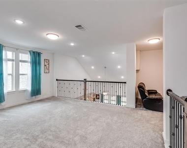 833 Whitetail Dr - Photo Thumbnail 17