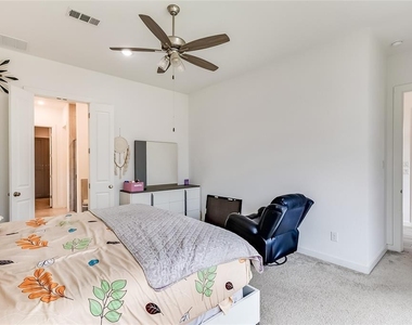 833 Whitetail Dr - Photo Thumbnail 22