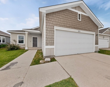 12713 Robert Taft St - Photo Thumbnail 1