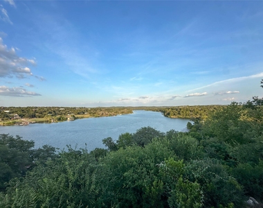 713 Nomad Dr - Photo Thumbnail 20