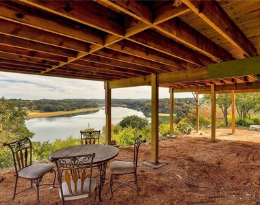 713 Nomad Dr - Photo Thumbnail 16