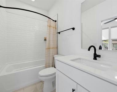 3809 Valley View Rd - Photo Thumbnail 21