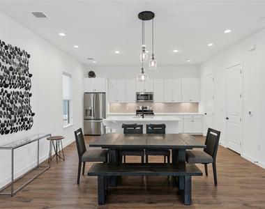 3809 Valley View Rd - Photo Thumbnail 6
