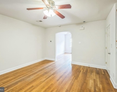 1407 K Street Se - Photo Thumbnail 4