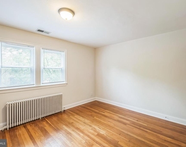 1407 K Street Se - Photo Thumbnail 11