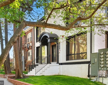 2504 41st Street Nw - Photo Thumbnail 1