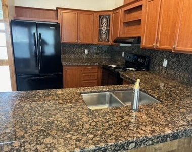 6232 Paradise Manor Cir - Photo Thumbnail 9