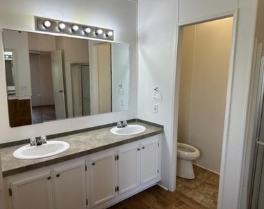 6232 Paradise Manor Cir - Photo Thumbnail 15