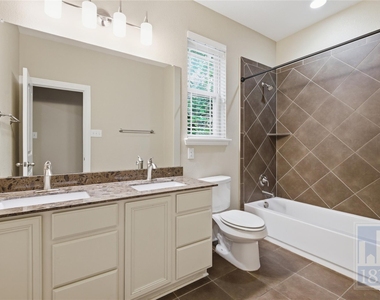 4906 Madrid Dr - Photo Thumbnail 16