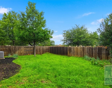 4906 Madrid Dr - Photo Thumbnail 20