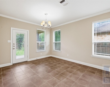 4906 Madrid Dr - Photo Thumbnail 7
