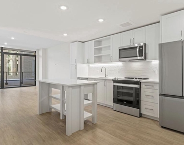 4000 Wisconsin Avenue Nw - Photo Thumbnail 26