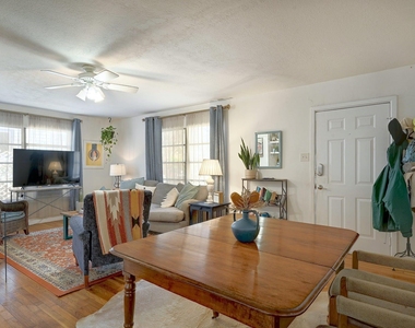 2709 S 2nd St - Photo Thumbnail 5