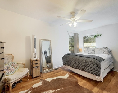 2709 S 2nd St - Photo Thumbnail 16