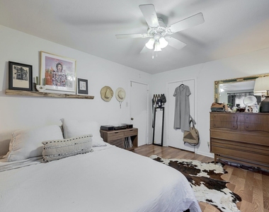 2709 S 2nd St - Photo Thumbnail 14