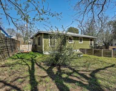 2709 S 2nd St - Photo Thumbnail 24
