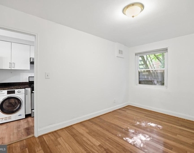 1701 Montello Avenue Ne - Photo Thumbnail 13