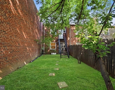 1701 Montello Avenue Ne - Photo Thumbnail 16