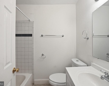 1701 Montello Avenue Ne - Photo Thumbnail 7