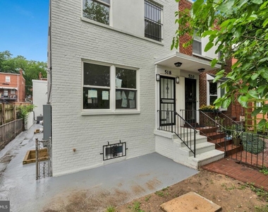 518 Oglethorpe Street Ne - Photo Thumbnail 7