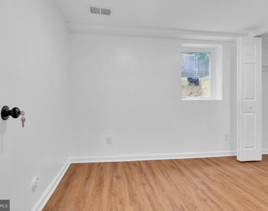 518 Oglethorpe Street Ne - Photo Thumbnail 33