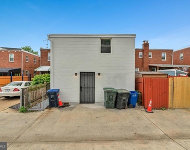 518 Oglethorpe Street Ne - Photo Thumbnail 63