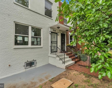 518 Oglethorpe Street Ne - Photo Thumbnail 6