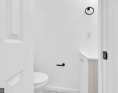 518 Oglethorpe Street Ne - Photo Thumbnail 21