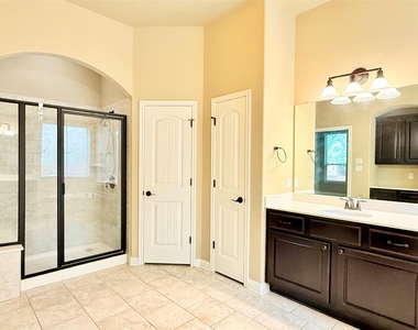 404 Dry Gulch Bnd - Photo Thumbnail 13