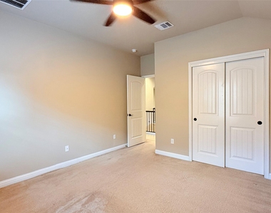 404 Dry Gulch Bnd - Photo Thumbnail 24