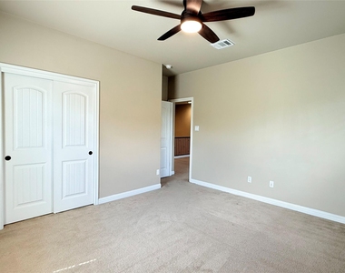 404 Dry Gulch Bnd - Photo Thumbnail 21