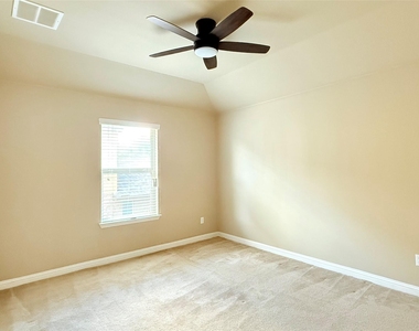 404 Dry Gulch Bnd - Photo Thumbnail 25