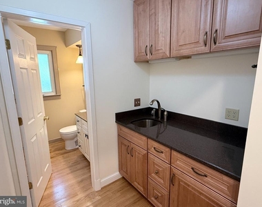 5021 Cathedral Avenue Nw - Photo Thumbnail 7