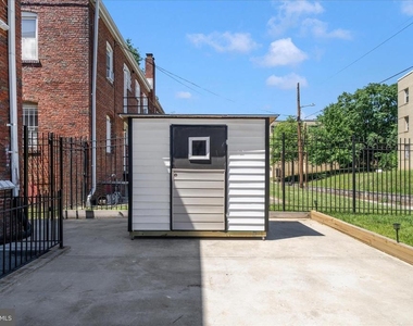 2908 2nd Street Se - Photo Thumbnail 28