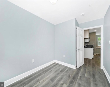 2908 2nd Street Se - Photo Thumbnail 16