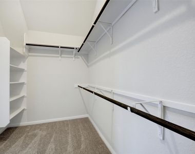 134 Edgewater Trl - Photo Thumbnail 18