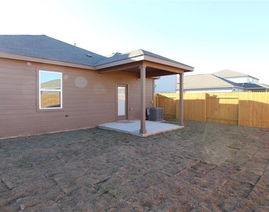 509 Washington Dr - Photo Thumbnail 17