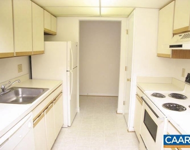 117 Turtle Creek Rd - Photo Thumbnail 2