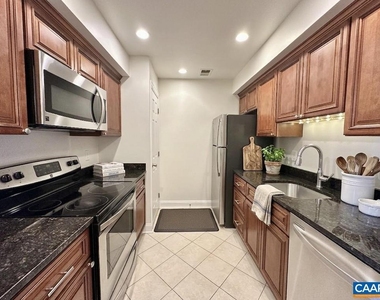 114 Turtle Creek Rd - Photo Thumbnail 6