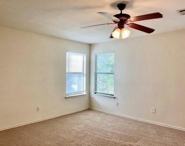 3502 Sandy Brook Dr - Photo Thumbnail 12