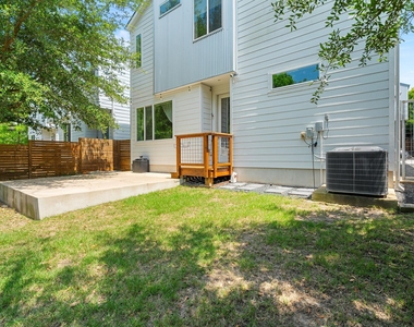 705 N Bluff Dr - Photo Thumbnail 26
