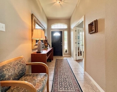 10717 Casitas Dr - Photo Thumbnail 1