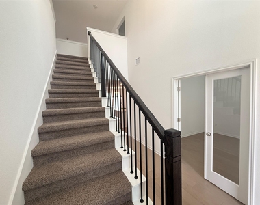 628 Leeward Pass - Photo Thumbnail 18