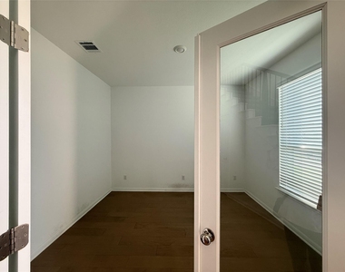 628 Leeward Pass - Photo Thumbnail 8