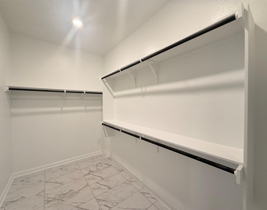 628 Leeward Pass - Photo Thumbnail 17